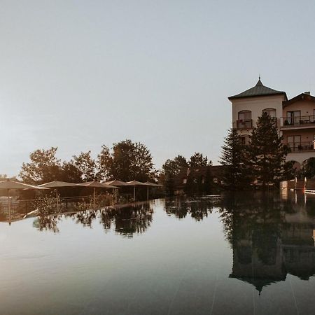 Genussdorf Gmachl - Hotel & Spa Bergheim Ngoại thất bức ảnh