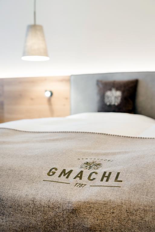 Genussdorf Gmachl - Hotel & Spa Bergheim Ngoại thất bức ảnh