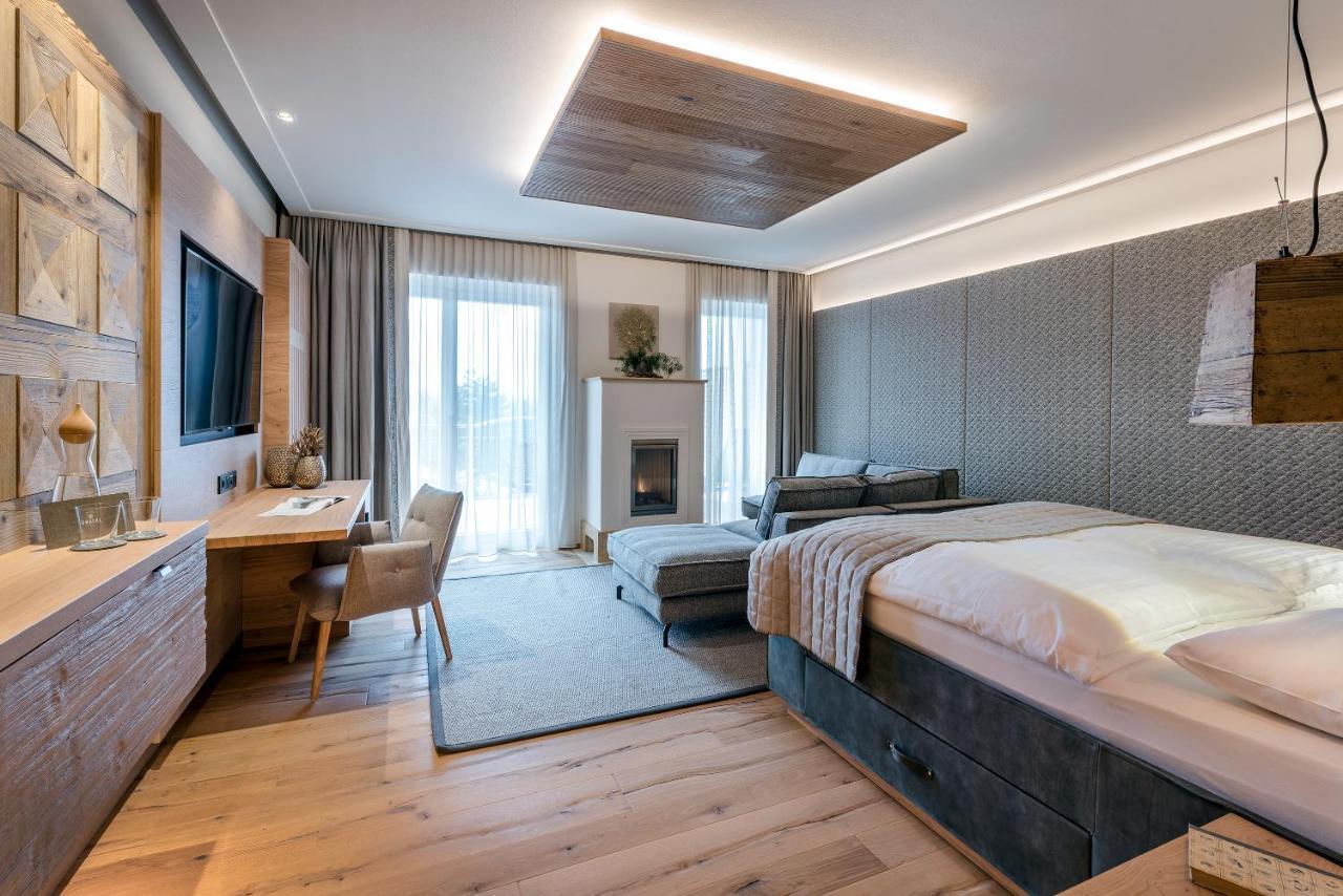 Genussdorf Gmachl - Hotel & Spa Bergheim Ngoại thất bức ảnh